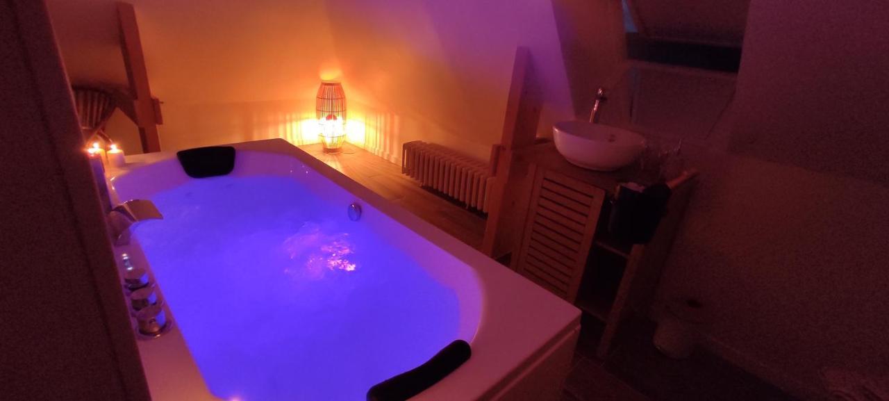 Ty Madelez, Chambres De Charme, Gites Et Spa La Roche-Derrien Eksteriør bilde