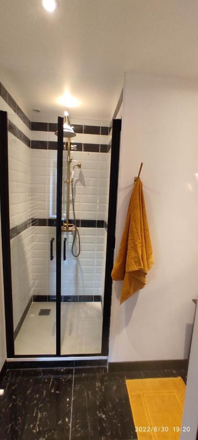 Ty Madelez, Chambres De Charme, Gites Et Spa La Roche-Derrien Eksteriør bilde