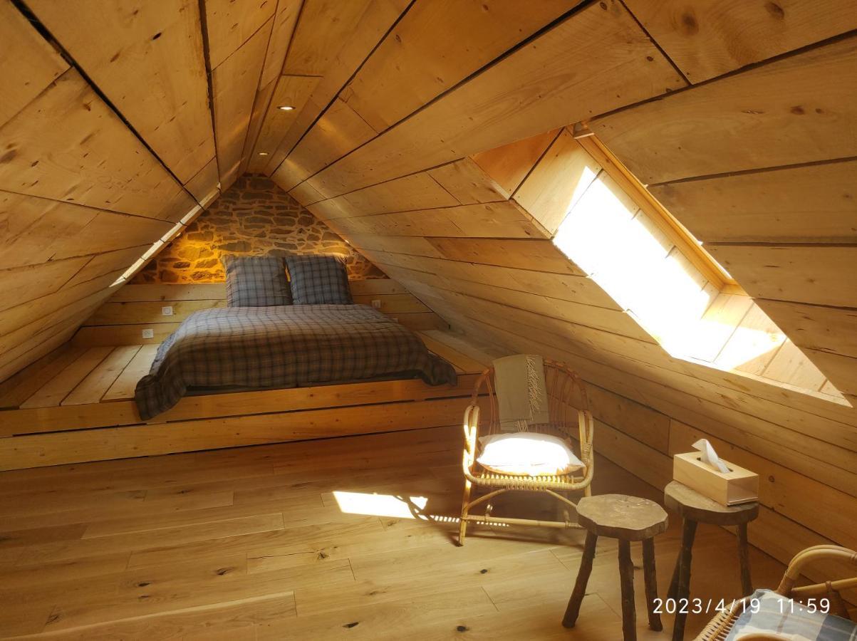 Ty Madelez, Chambres De Charme, Gites Et Spa La Roche-Derrien Eksteriør bilde