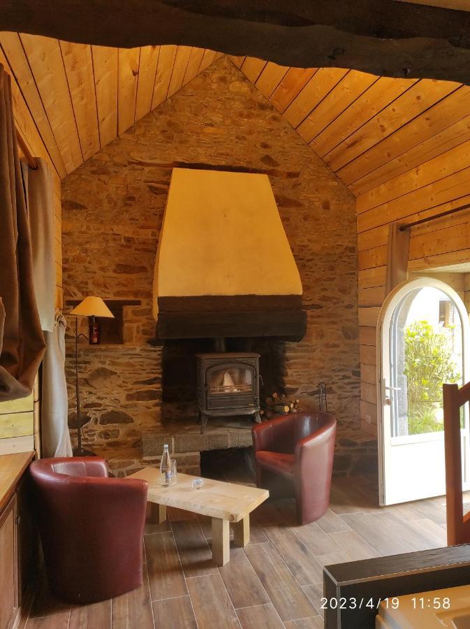 Ty Madelez, Chambres De Charme, Gites Et Spa La Roche-Derrien Eksteriør bilde