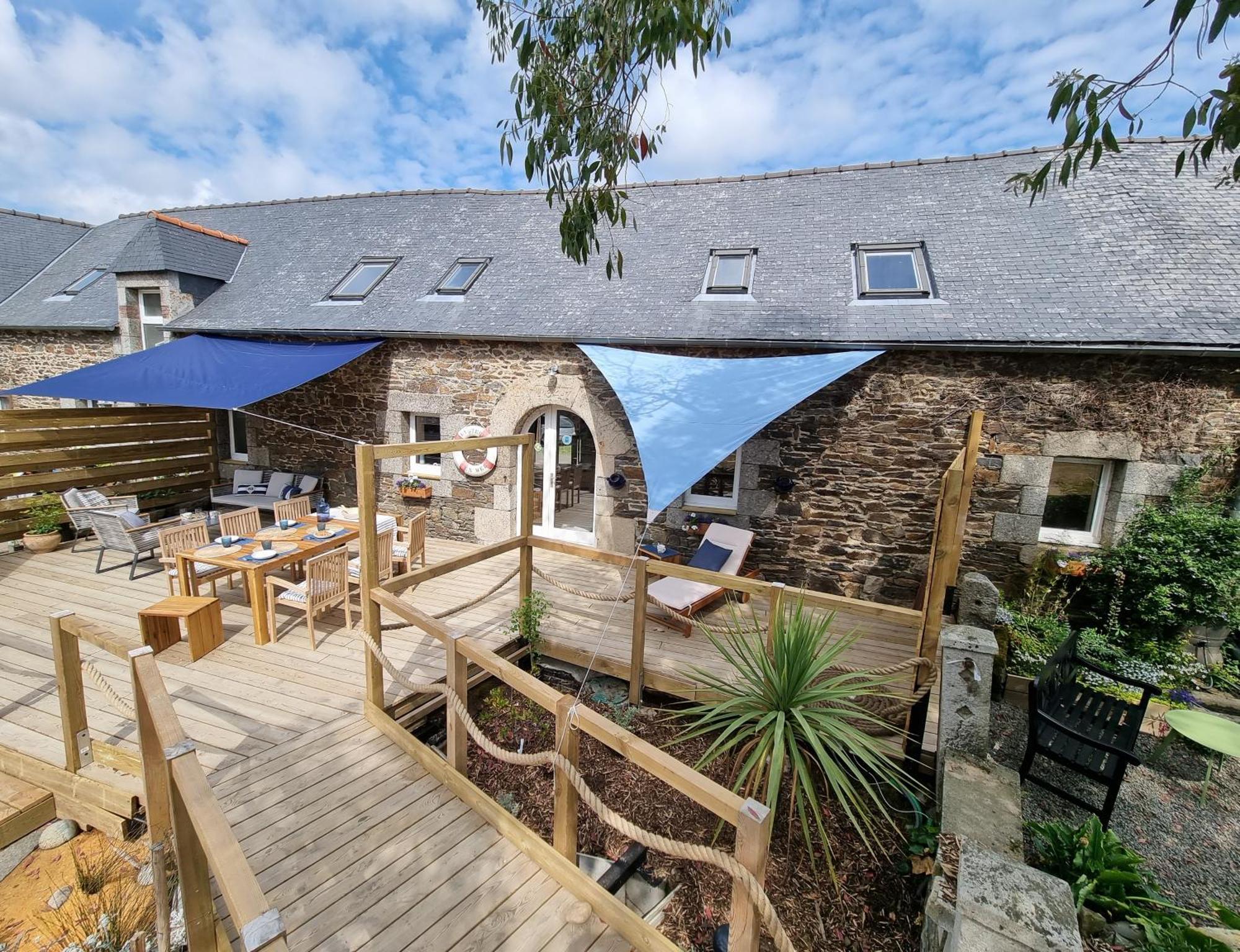 Ty Madelez, Chambres De Charme, Gites Et Spa La Roche-Derrien Eksteriør bilde